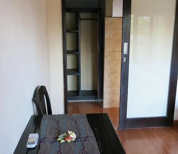 The Sari Guest house